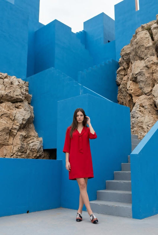 Robe Droite Rouge Vif à Nœud Torsadé
