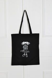 Tote-bag Girl